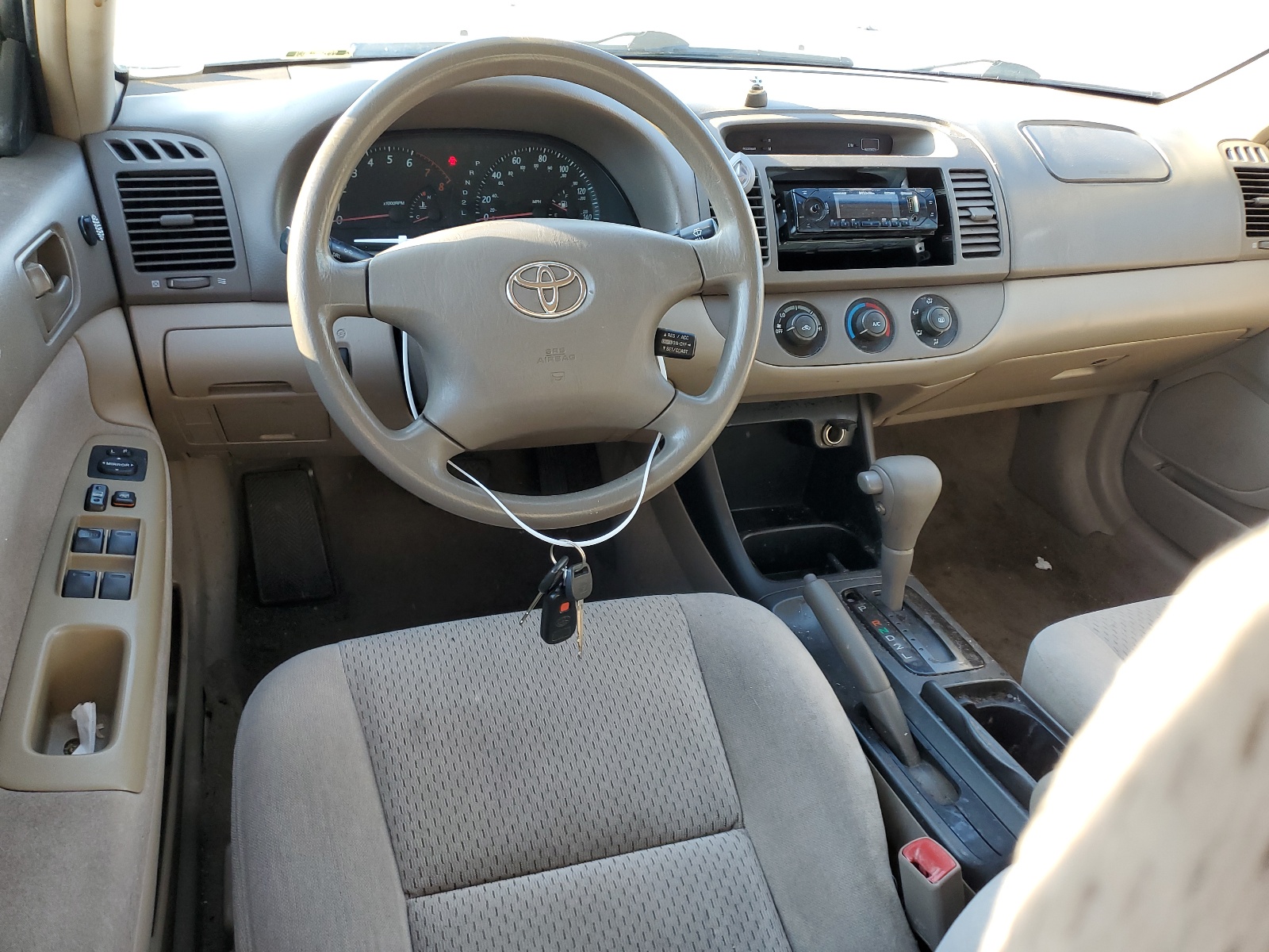 4T1BE32K04U361961 2004 Toyota Camry Le