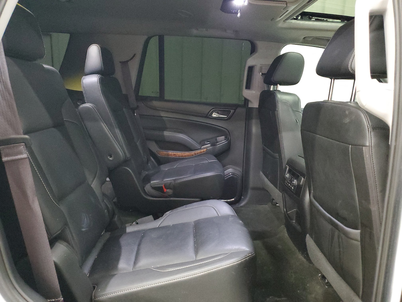 1GNSCCKC0HR258073 2017 Chevrolet Tahoe C1500 Premier