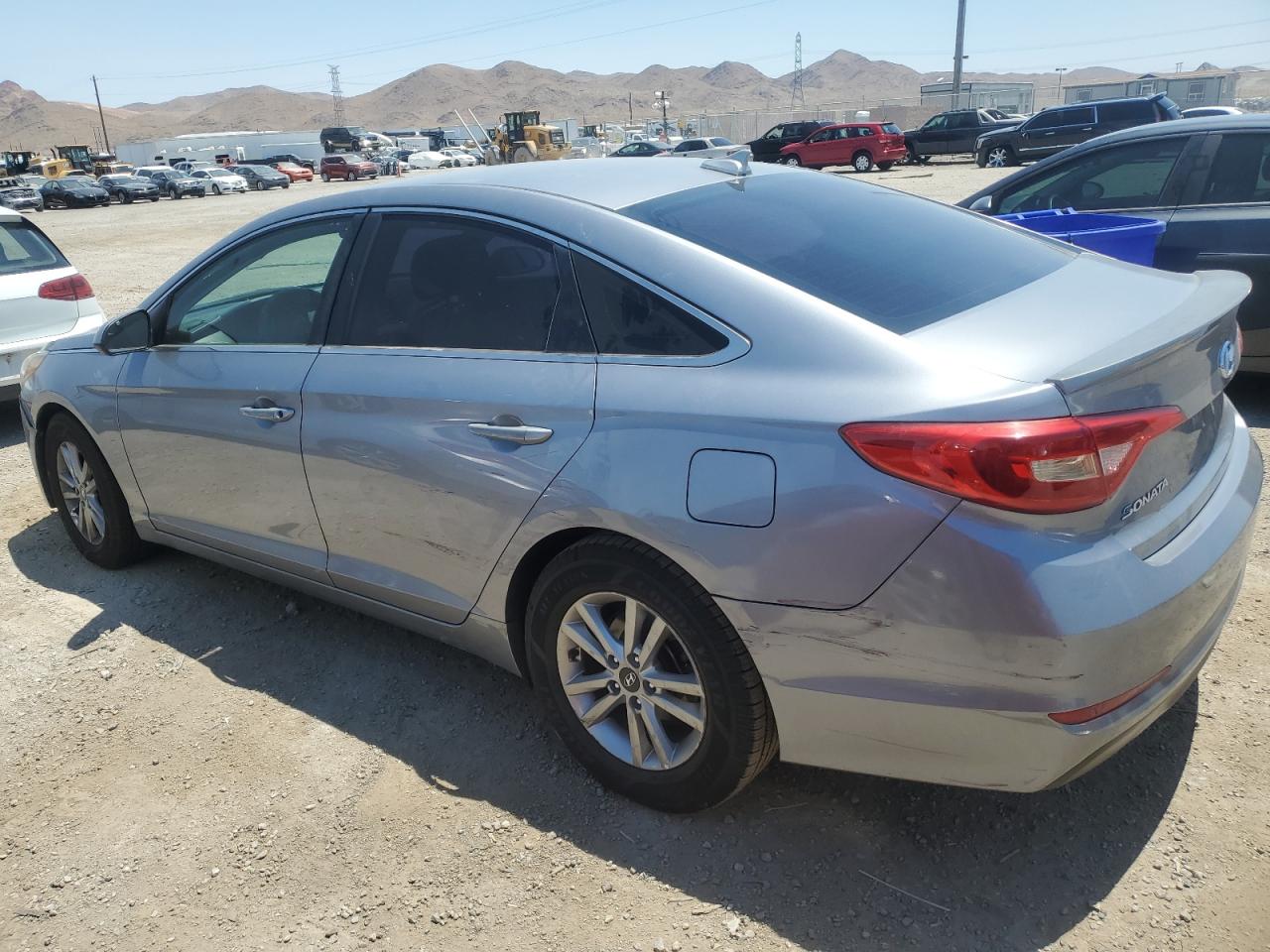 2017 Hyundai Sonata - Image 2