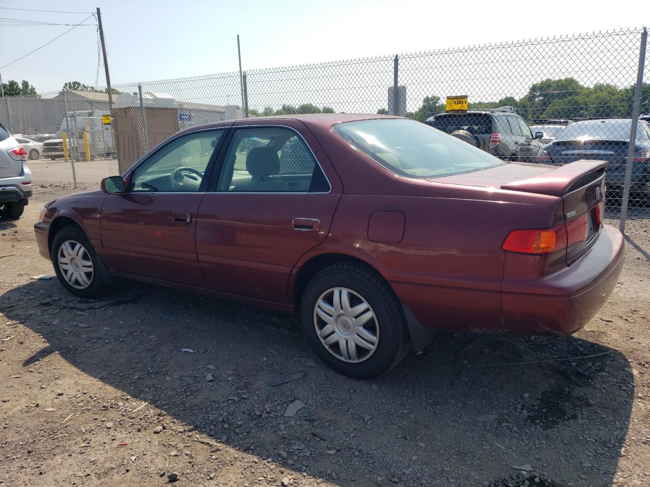 2000 Toyota Camry Ce VIN: 4T1BG22K8YU998493 Lot: 62642374