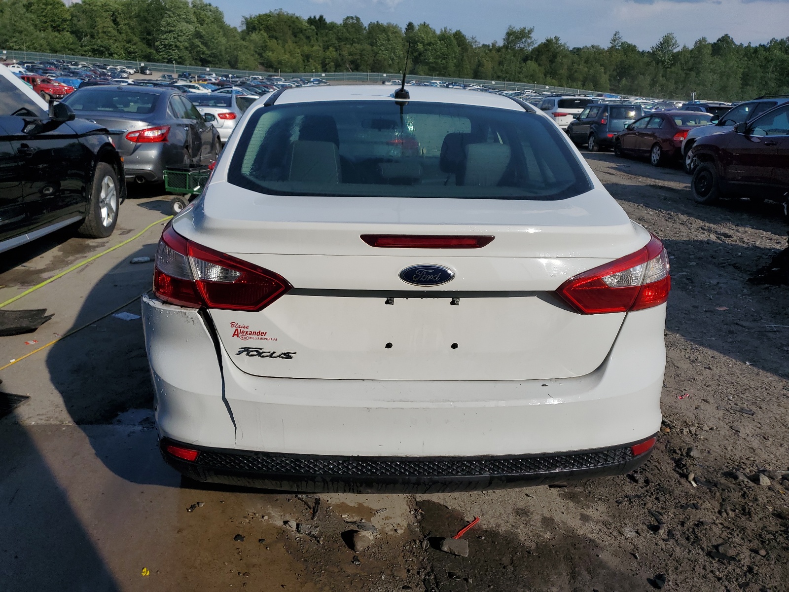 1FADP3E20EL443382 2014 Ford Focus S