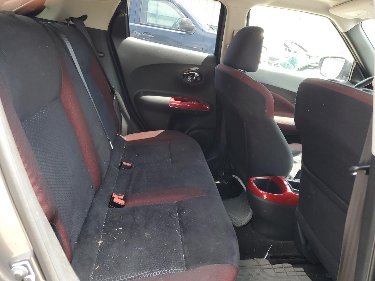 2015 Nissan Juke S VIN: JN8AF5MV6FT550515 Lot: 65090614