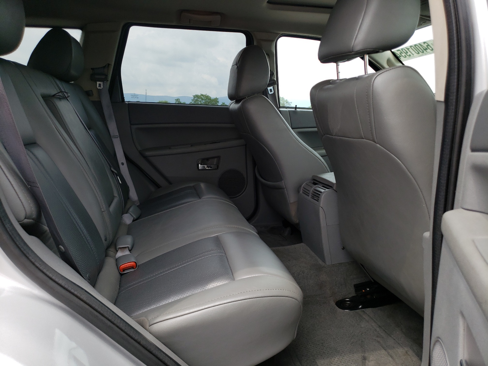 1J4HR58265C677906 2005 Jeep Grand Cherokee Limited