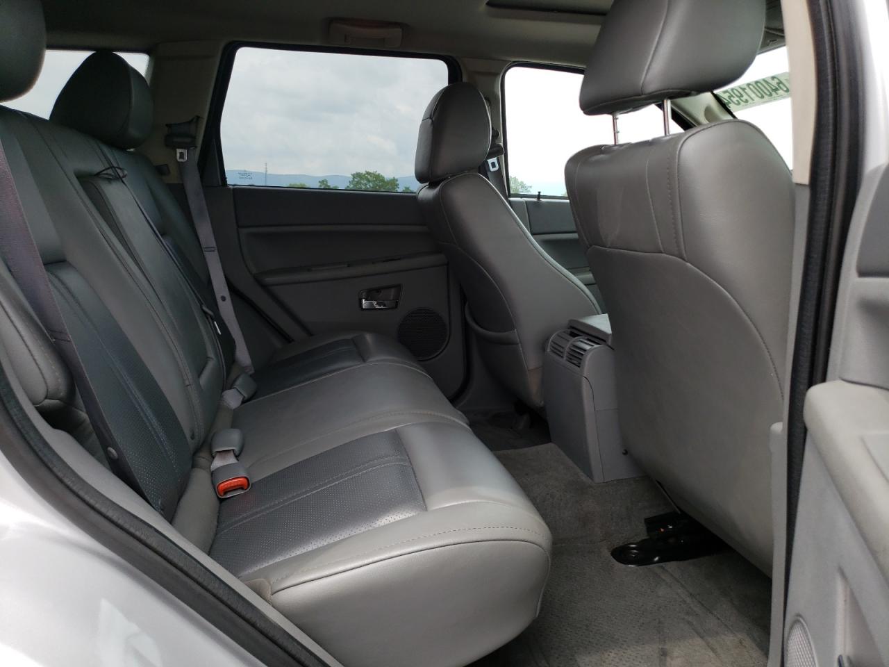 2005 Jeep Grand Cherokee Limited VIN: 1J4HR58265C677906 Lot: 64001954