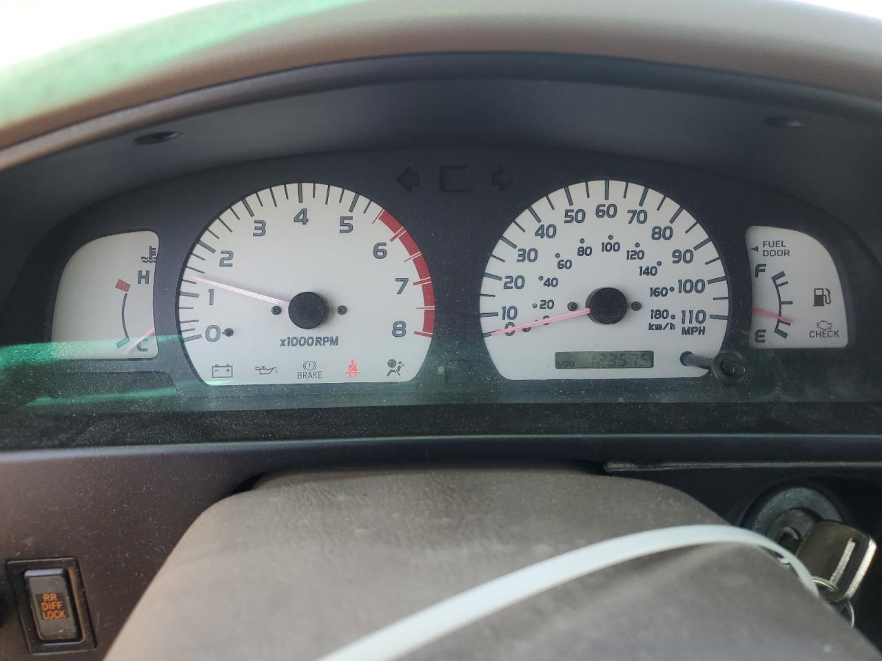 2002 Toyota Tacoma Xtracab Prerunner VIN: 5TESN92N42Z128588 Lot: 65290714