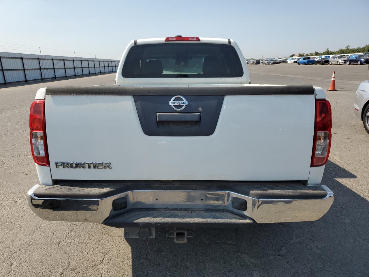 2014 Nissan Navara (Frontier) - Image 6
