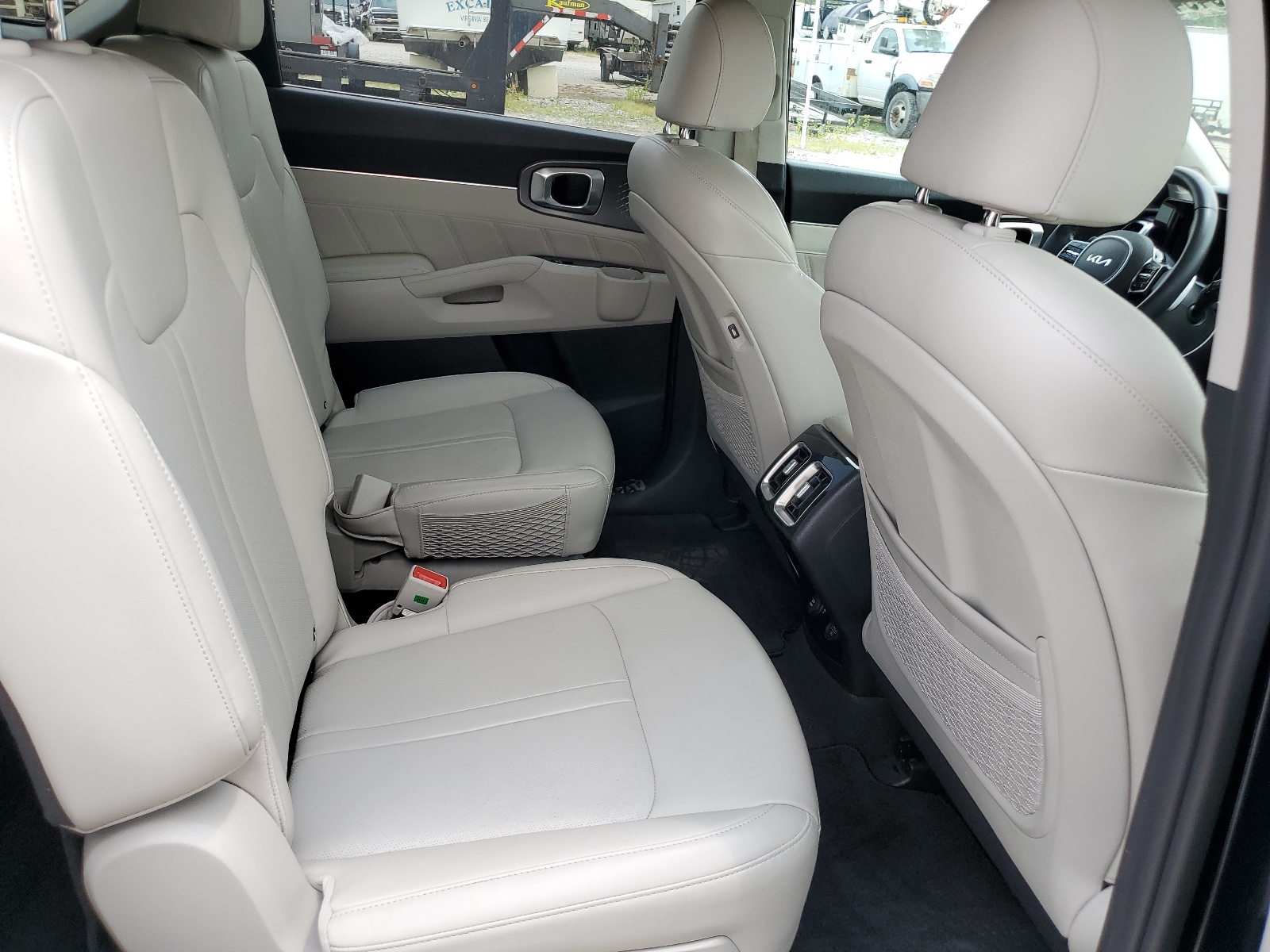 KNDRJDLH5N5066907 2022 Kia Sorento Sx