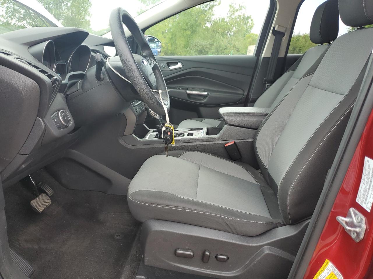 2018 Ford Escape Se VIN: 1FMCU9GD9JUA28805 Lot: 65325634