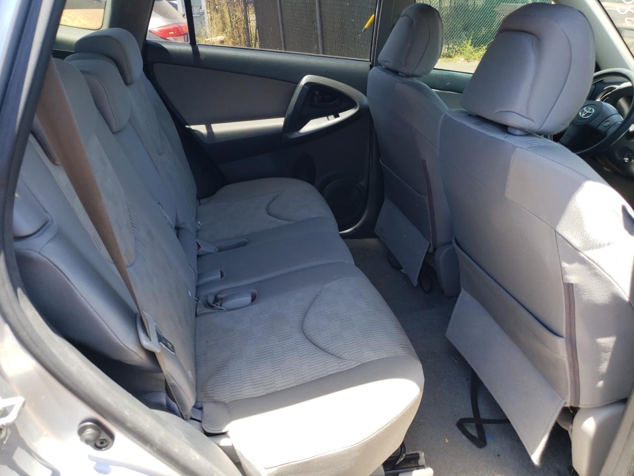 2010 Toyota RAV 4 - Image 10
