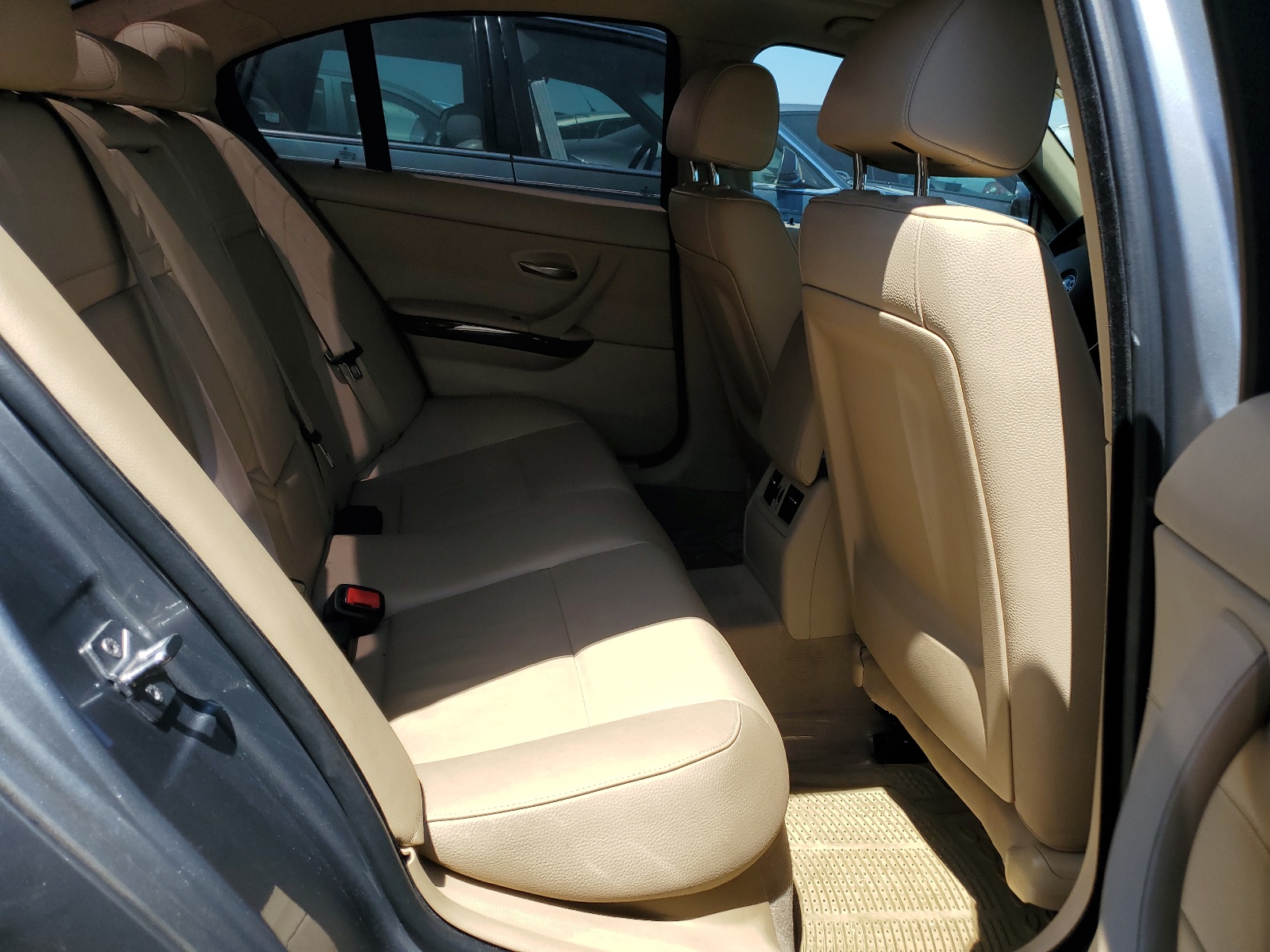 WBAPH5G55ANM69835 2010 BMW 328 I Sulev