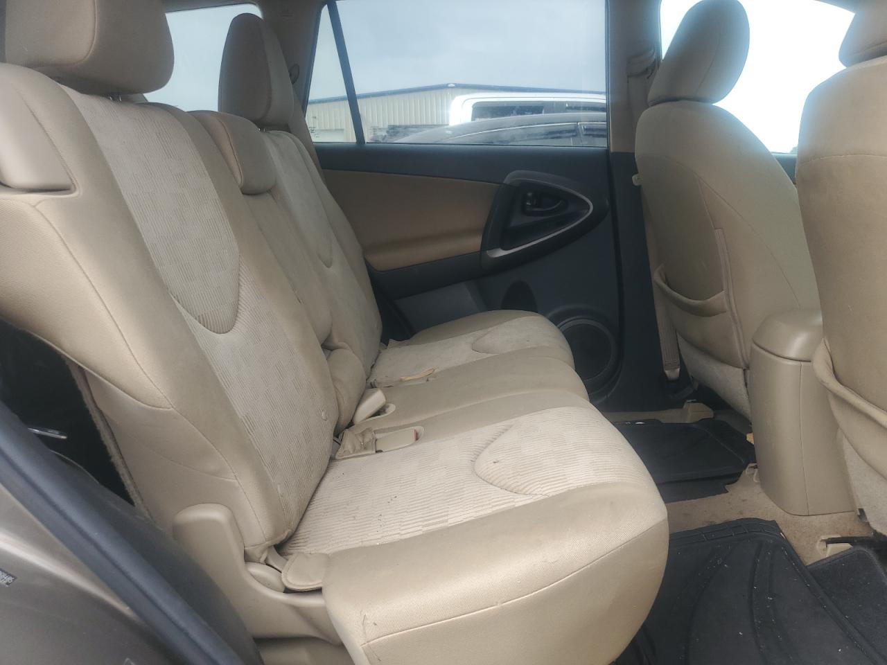 2012 Toyota RAV 4 - Image 11