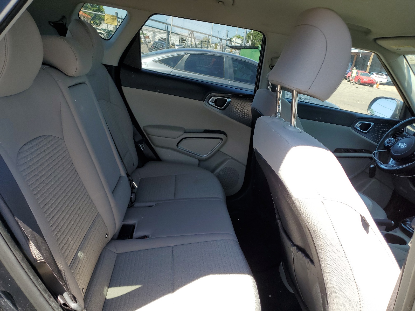 KNDJ33AU9L7065844 2020 Kia Soul Ex