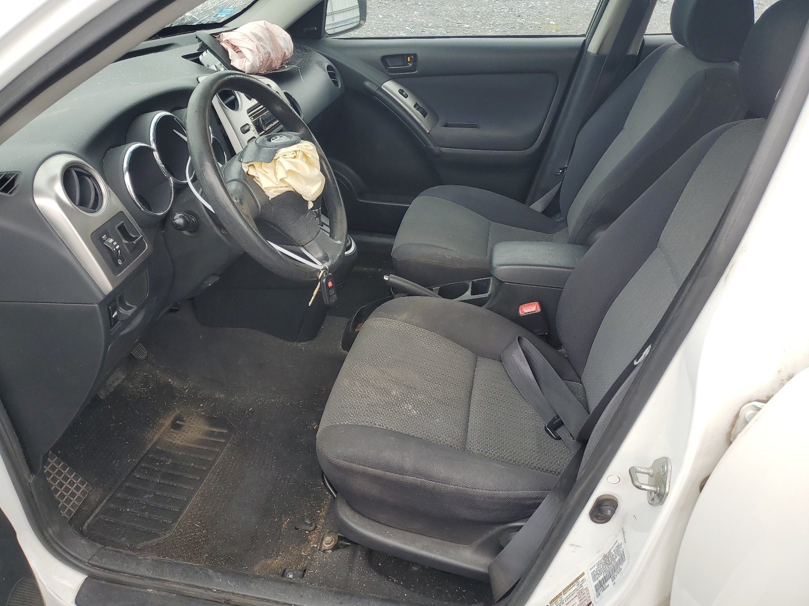 2T1KR32E04C297243 2004 Toyota Corolla Matrix Xr