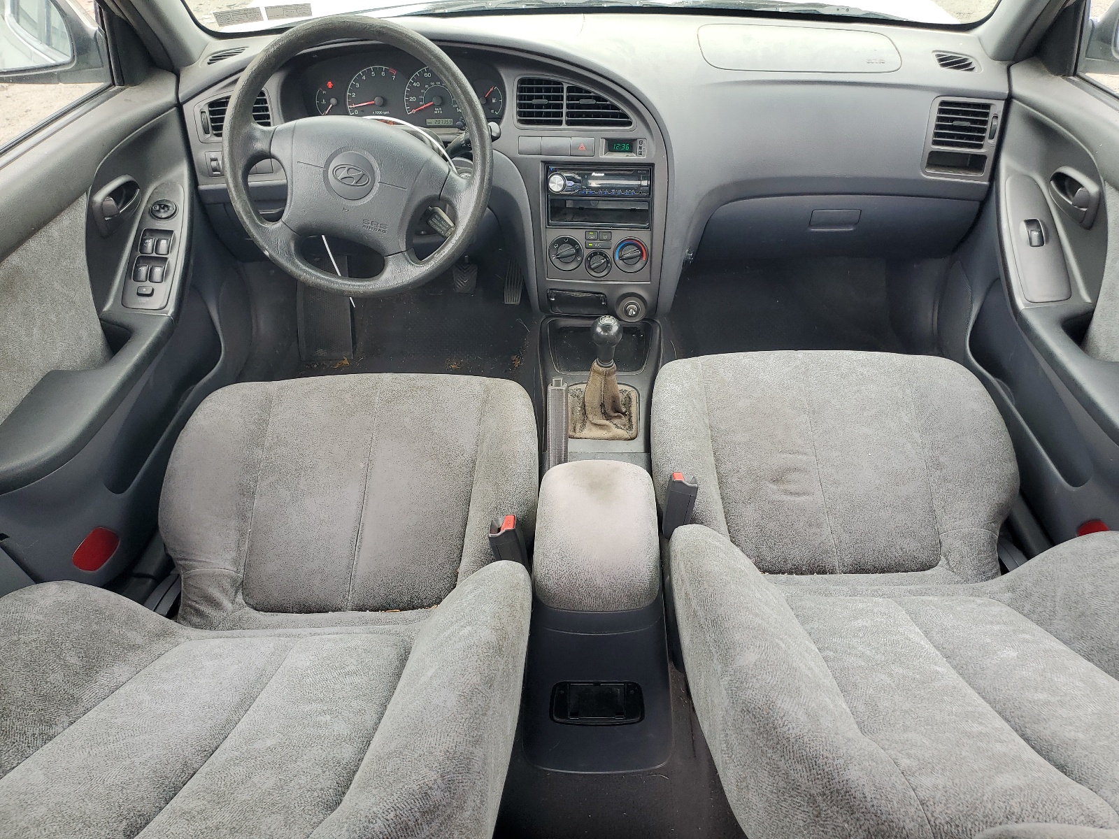 KMHDN45D62U430290 2002 Hyundai Elantra Gls