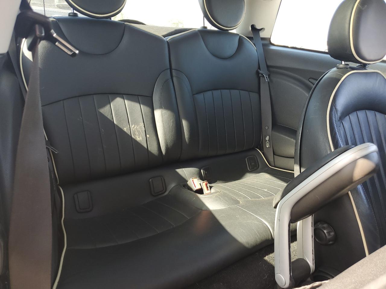 2008 Mini Cooper VIN: WMWMF33588TU67442 Lot: 61528774