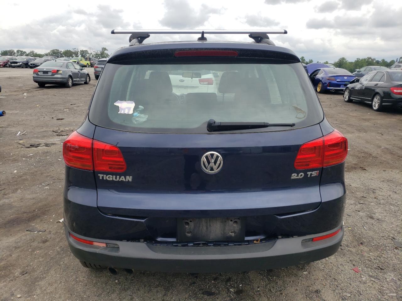 WVGAV7AX1FW535267 2015 Volkswagen Tiguan S