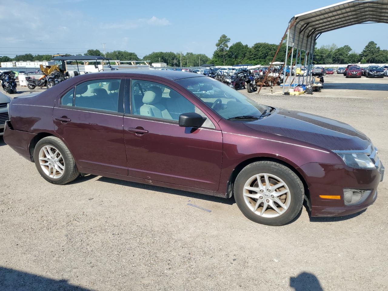 2011 Ford Fusion S VIN: 3FAHP0GA3BR316336 Lot: 62693144
