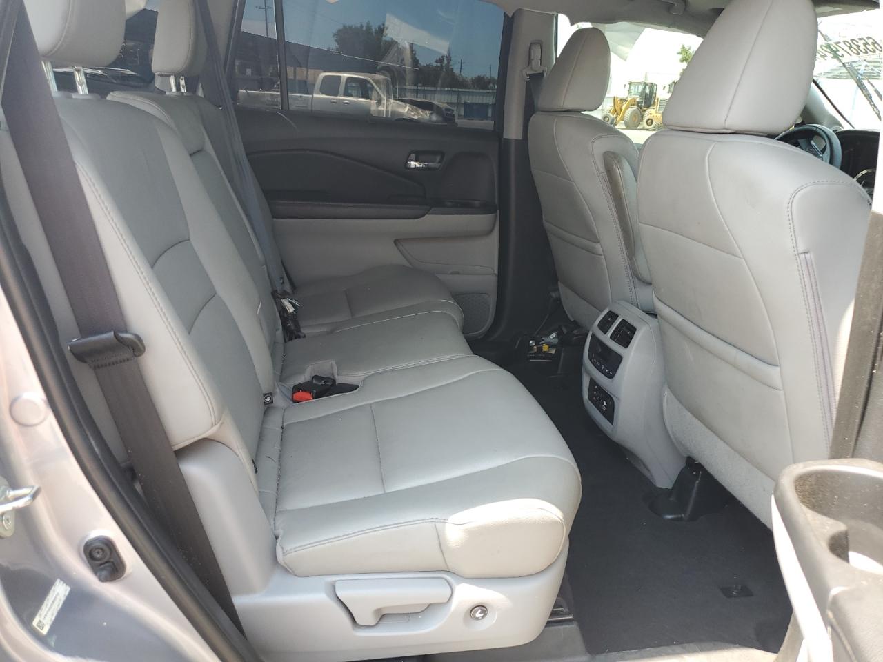 2016 Honda Pilot Exl VIN: 5FNYF5H88GB009758 Lot: 65387924