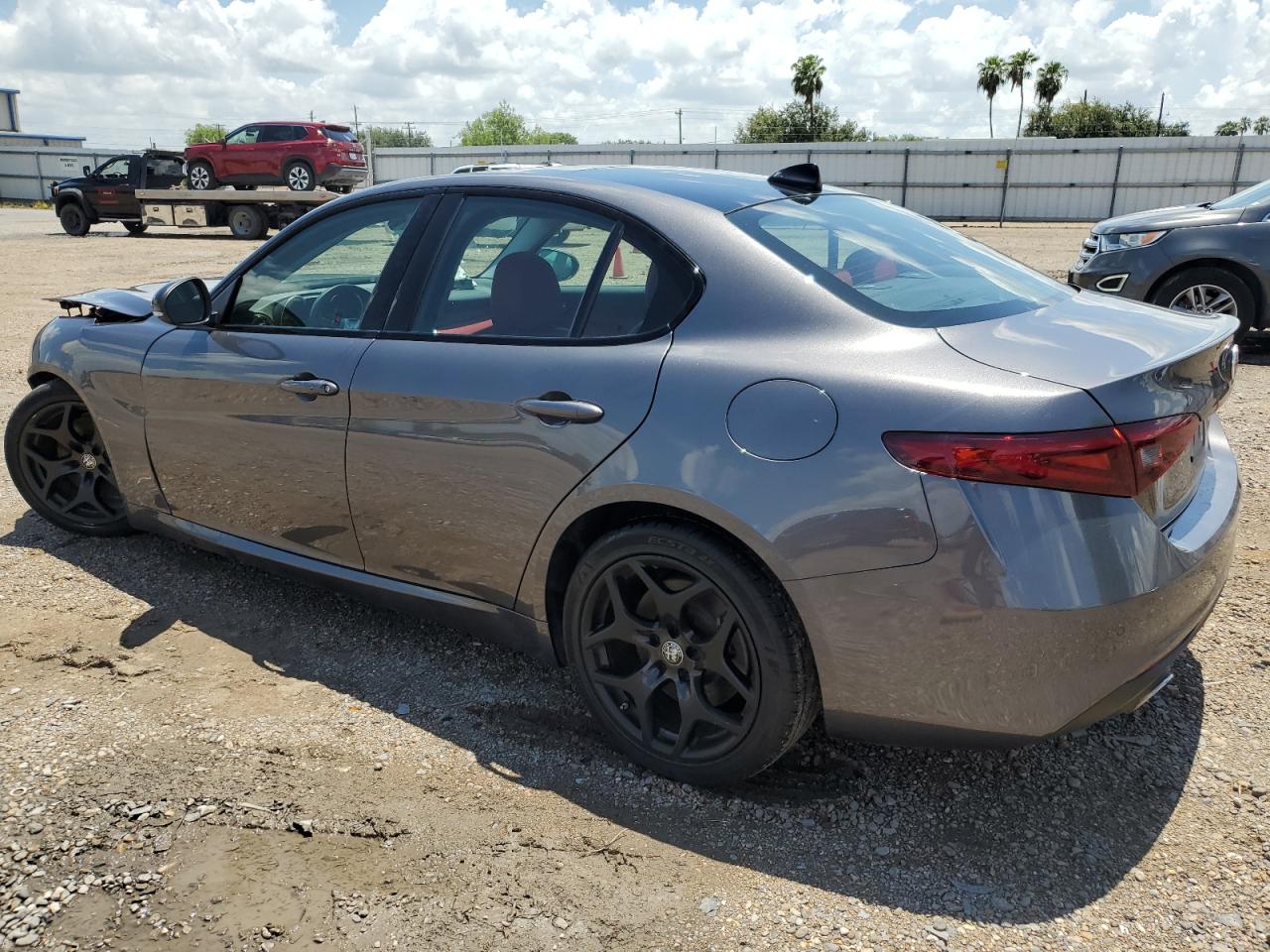 2021 Alfa Romeo Giulia - Image 2
