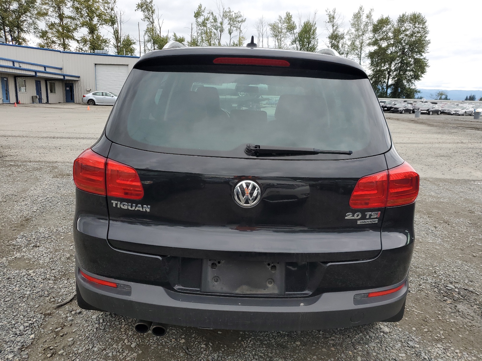 WVGBV7AX6FW588423 2015 Volkswagen Tiguan S