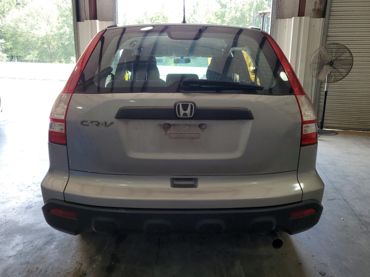2008 Honda Cr-V Lx VIN: 3CZRE38398G704398 Lot: 63116744