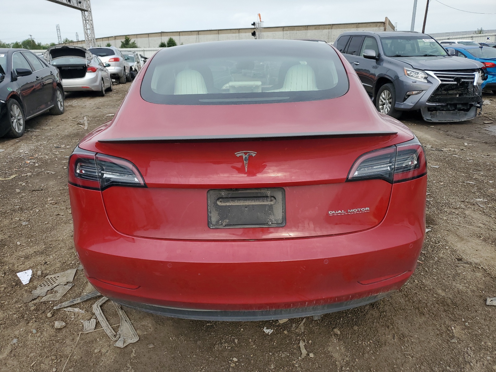 5YJ3E1EB4KF472687 2019 Tesla Model 3