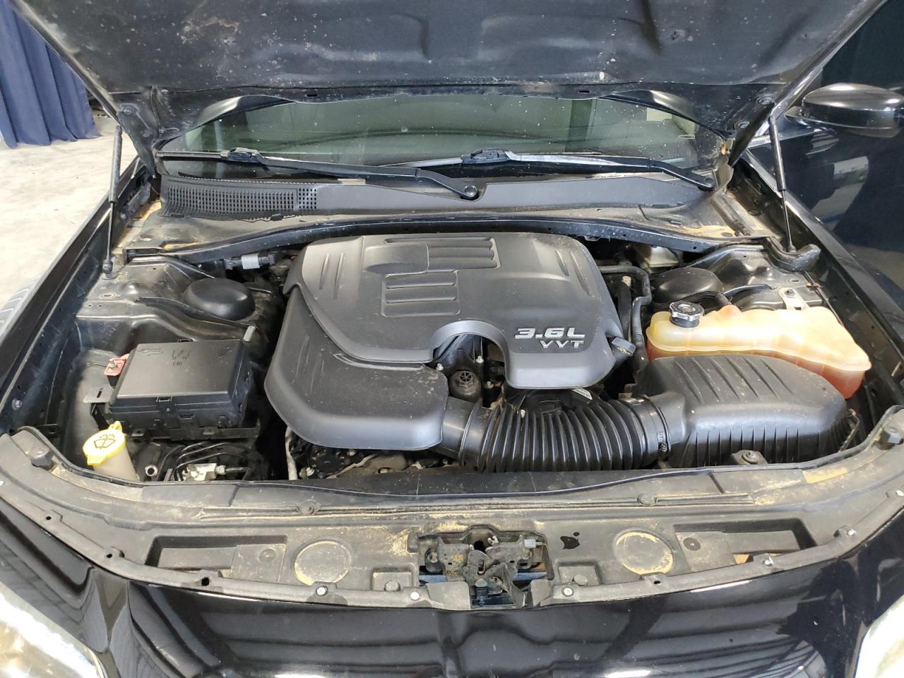 2016 Chrysler 300 Limited VIN: 2C3CCAAG3GH313799 Lot: 65197004