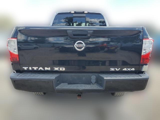  NISSAN TITAN 2017 Черный