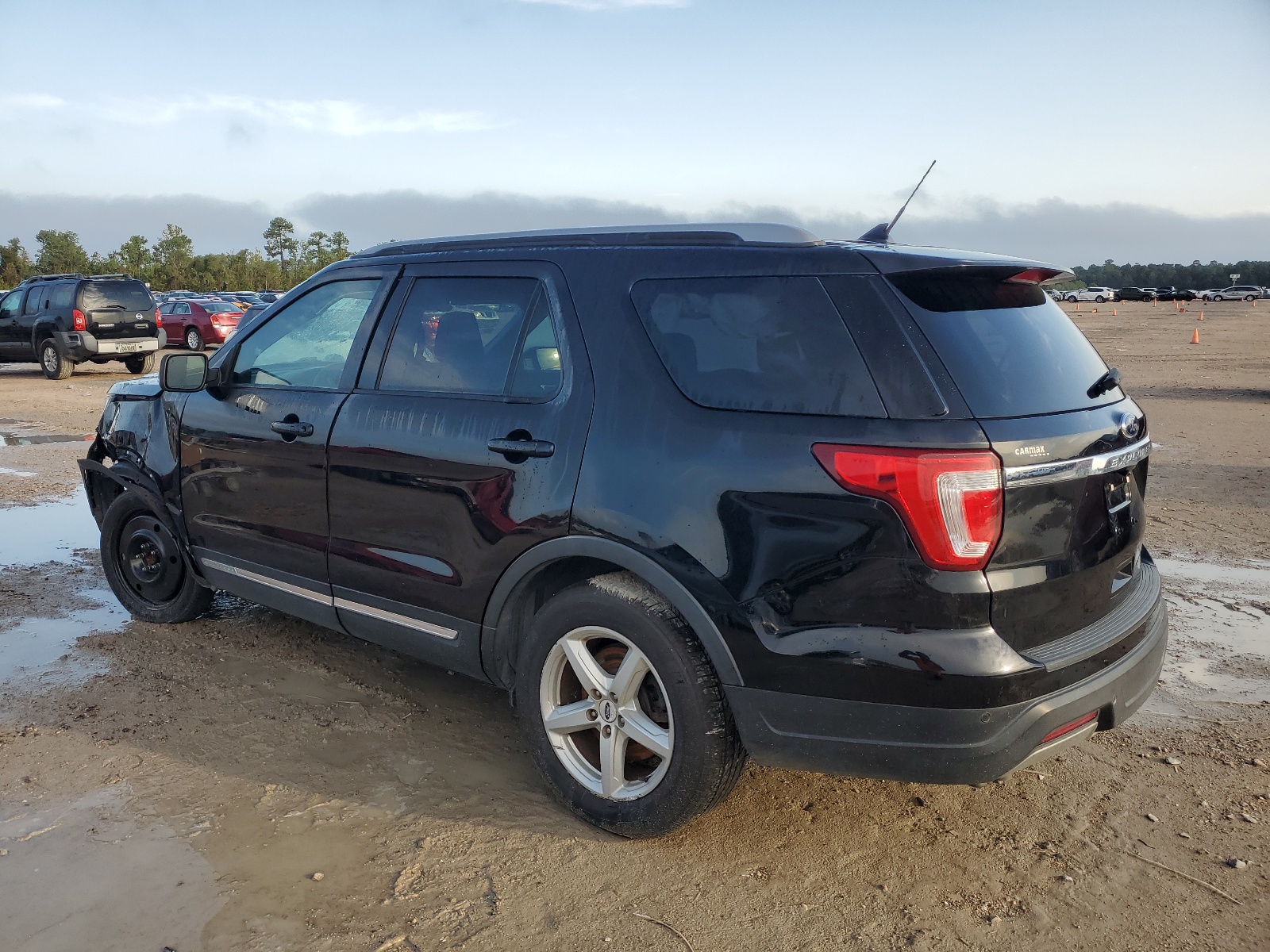 2019 Ford Explorer Xlt vin: 1FM5K7D84KGB25758