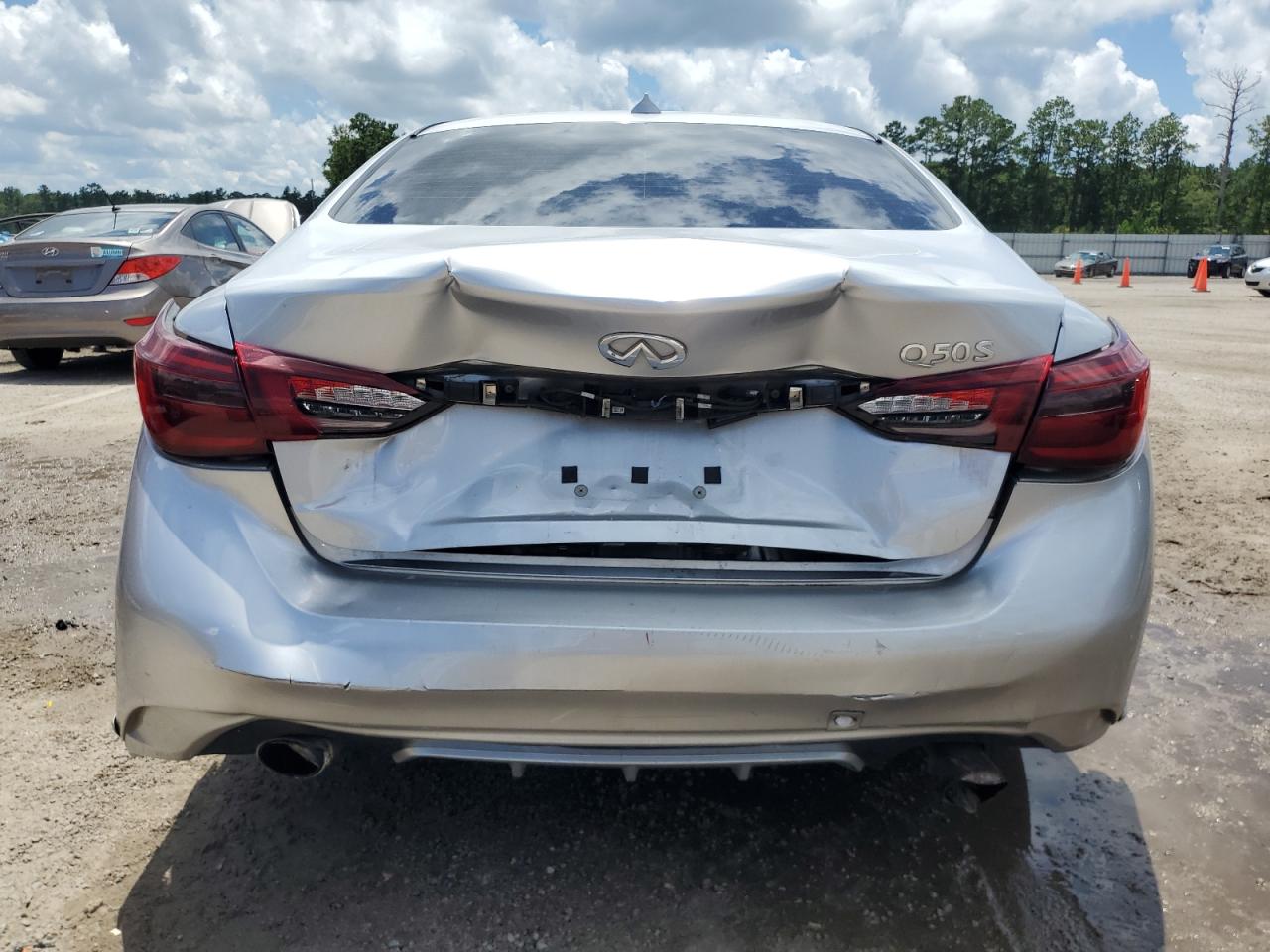 2018 Infiniti Q50 Luxe VIN: JN1EV7AP4JM361627 Lot: 63960014