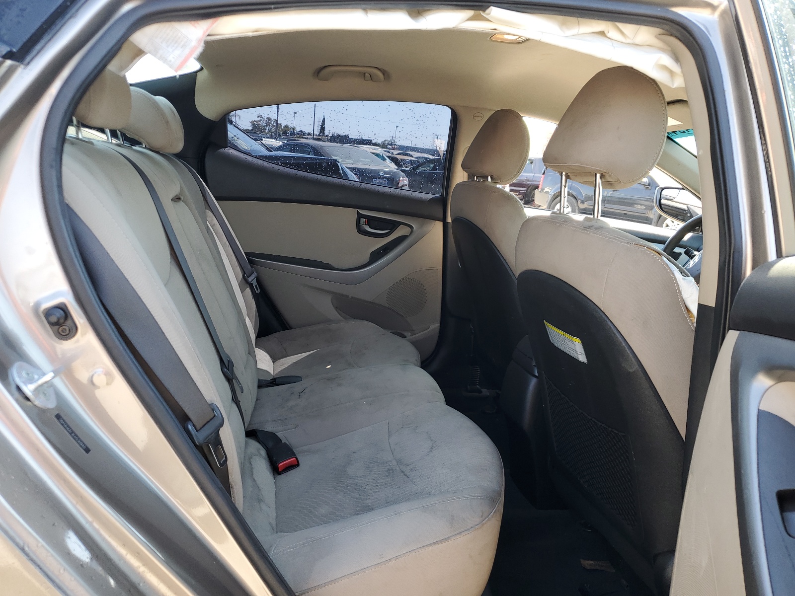 5NPDH4AE3EH530940 2014 Hyundai Elantra Se