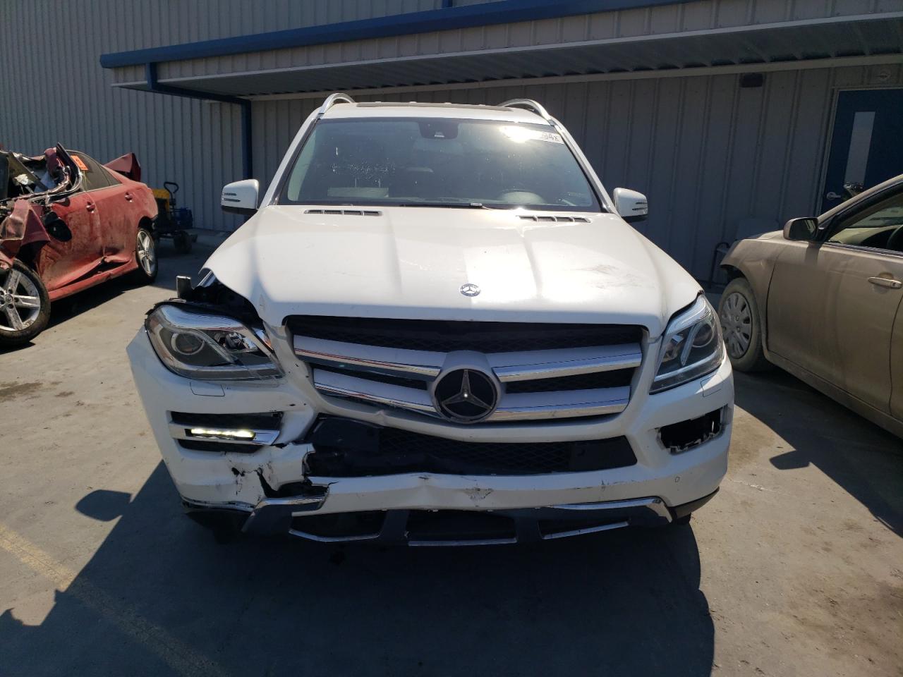 VIN 4JGDF6EEXFA505386 2015 MERCEDES-BENZ GL-CLASS no.5