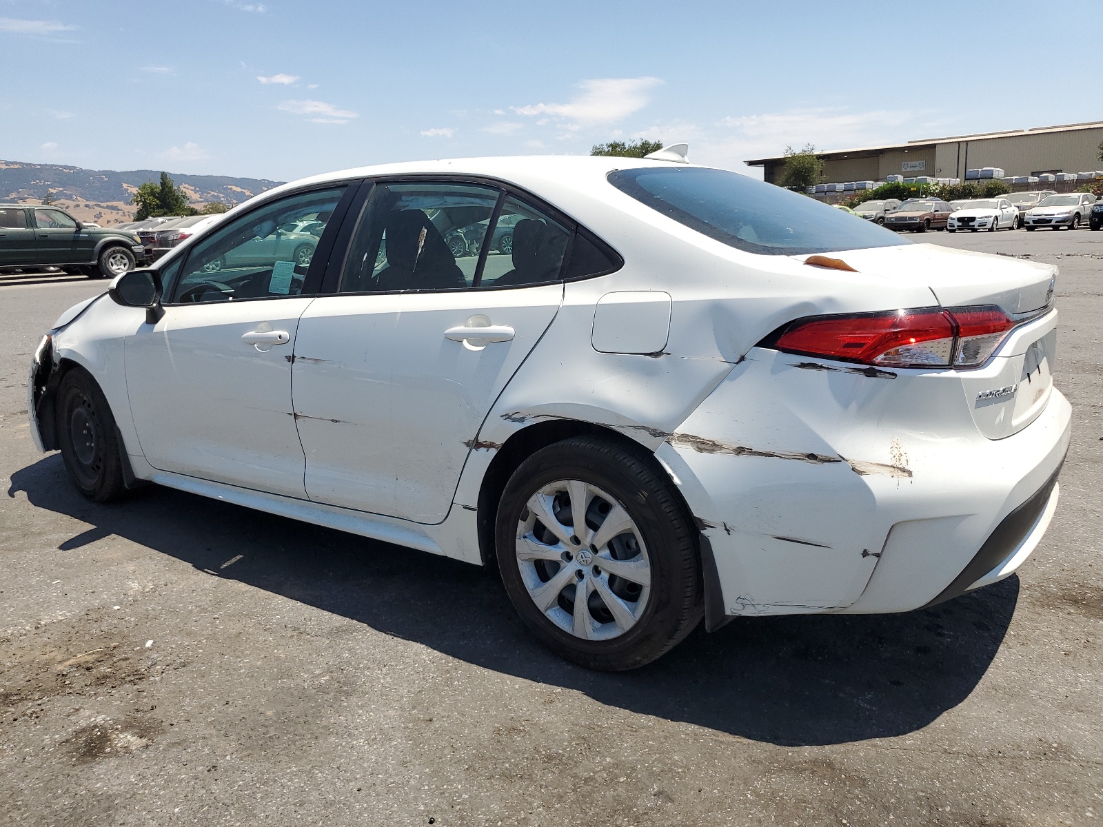 2020 Toyota Corolla Le vin: 5YFEPRAE5LP138773