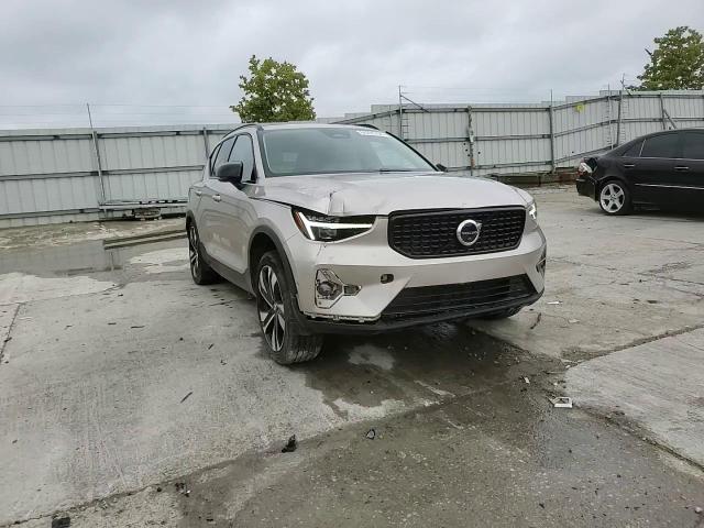 2024 Volvo Xc40 Ultimate VIN: YV4L12UM1R2281761 Lot: 65295704