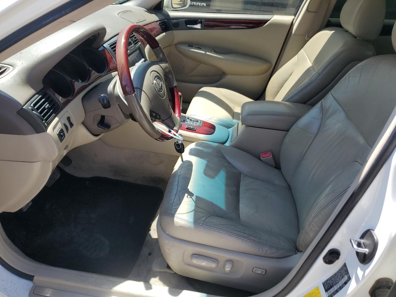 2004 Lexus Es 330 VIN: JTHBA30G845006429 Lot: 64622204