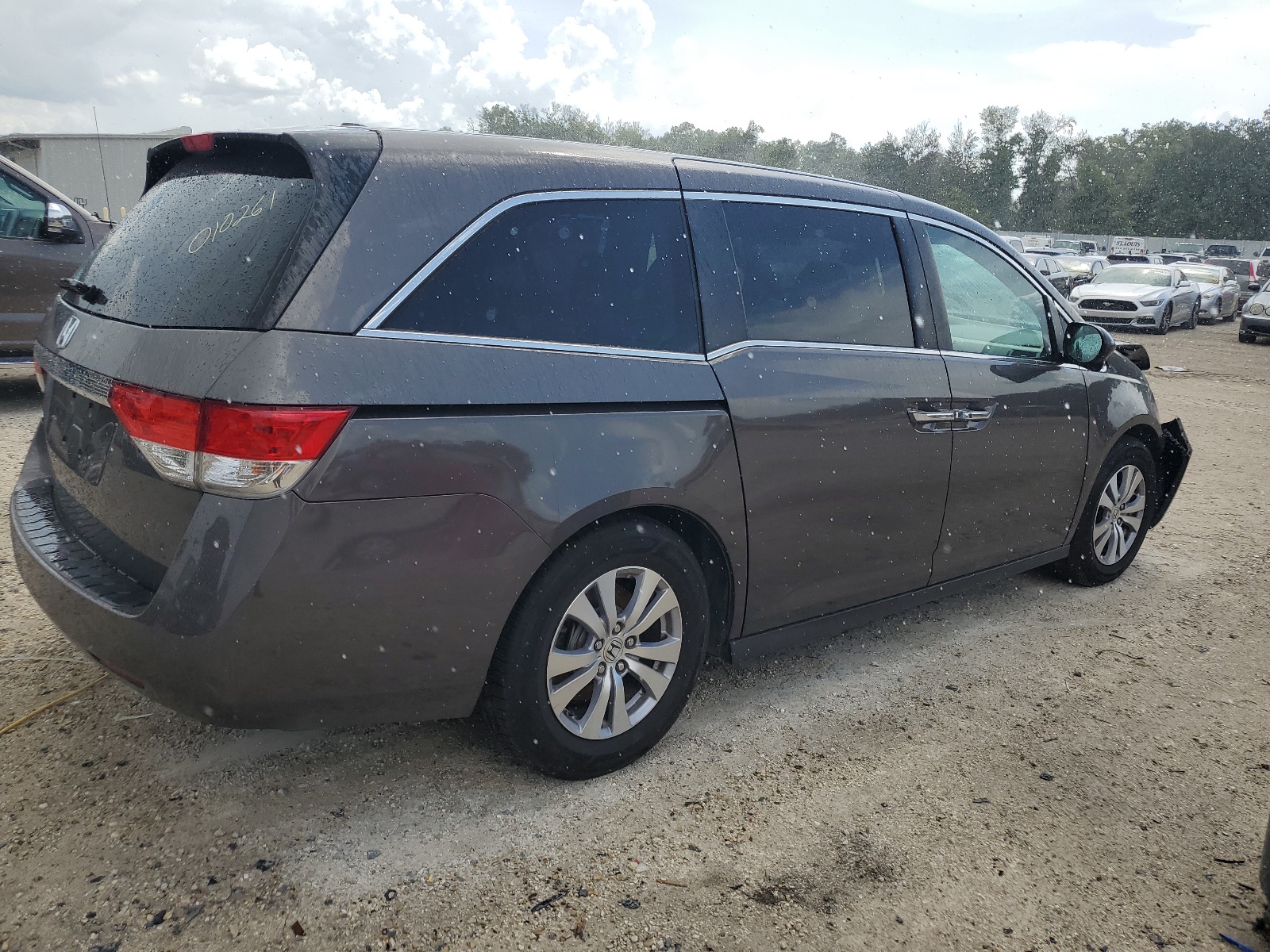 2017 Honda Odyssey Exl vin: 5FNRL5H68HB010261