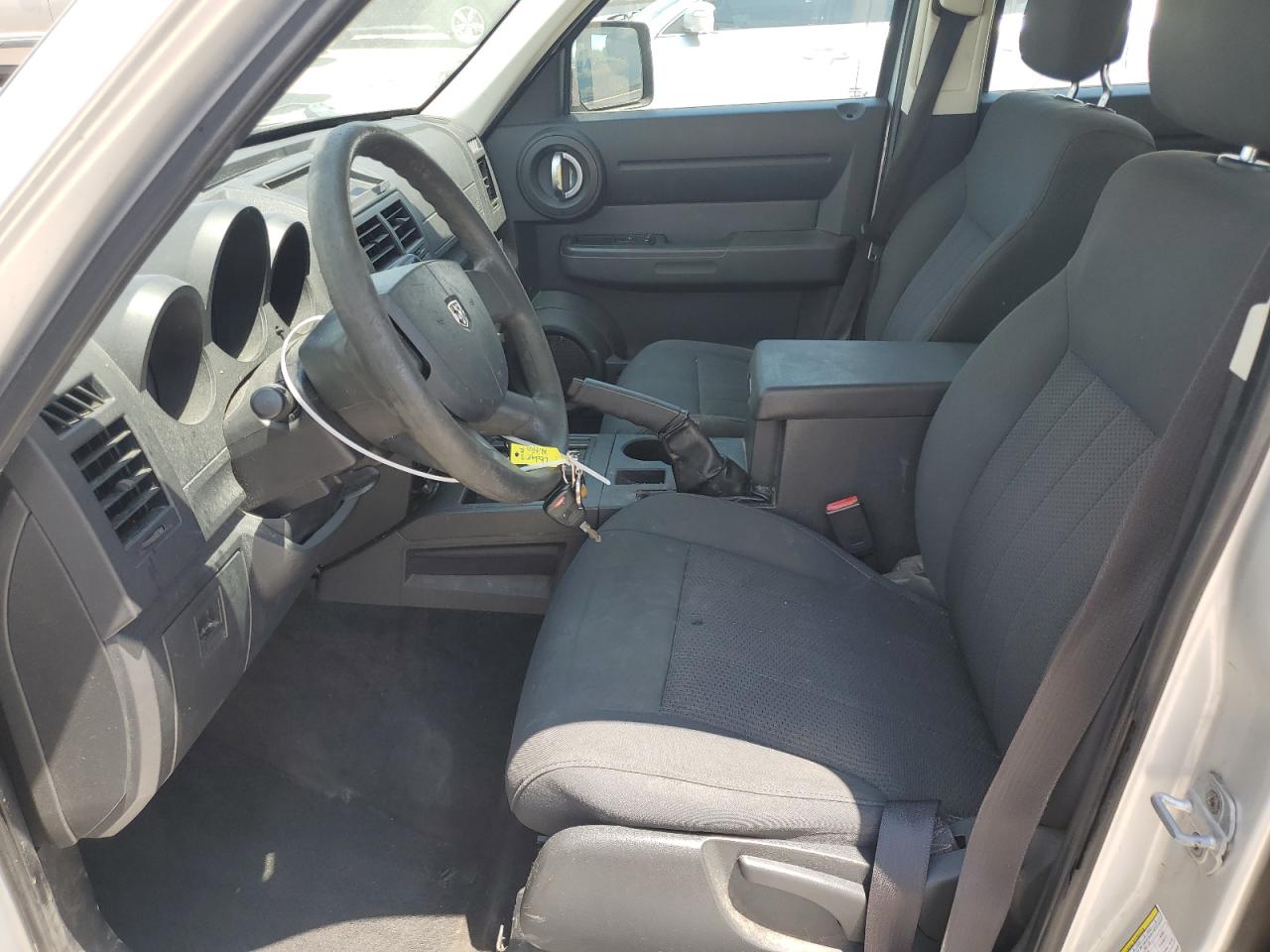 2011 Dodge Nitro - Image 7