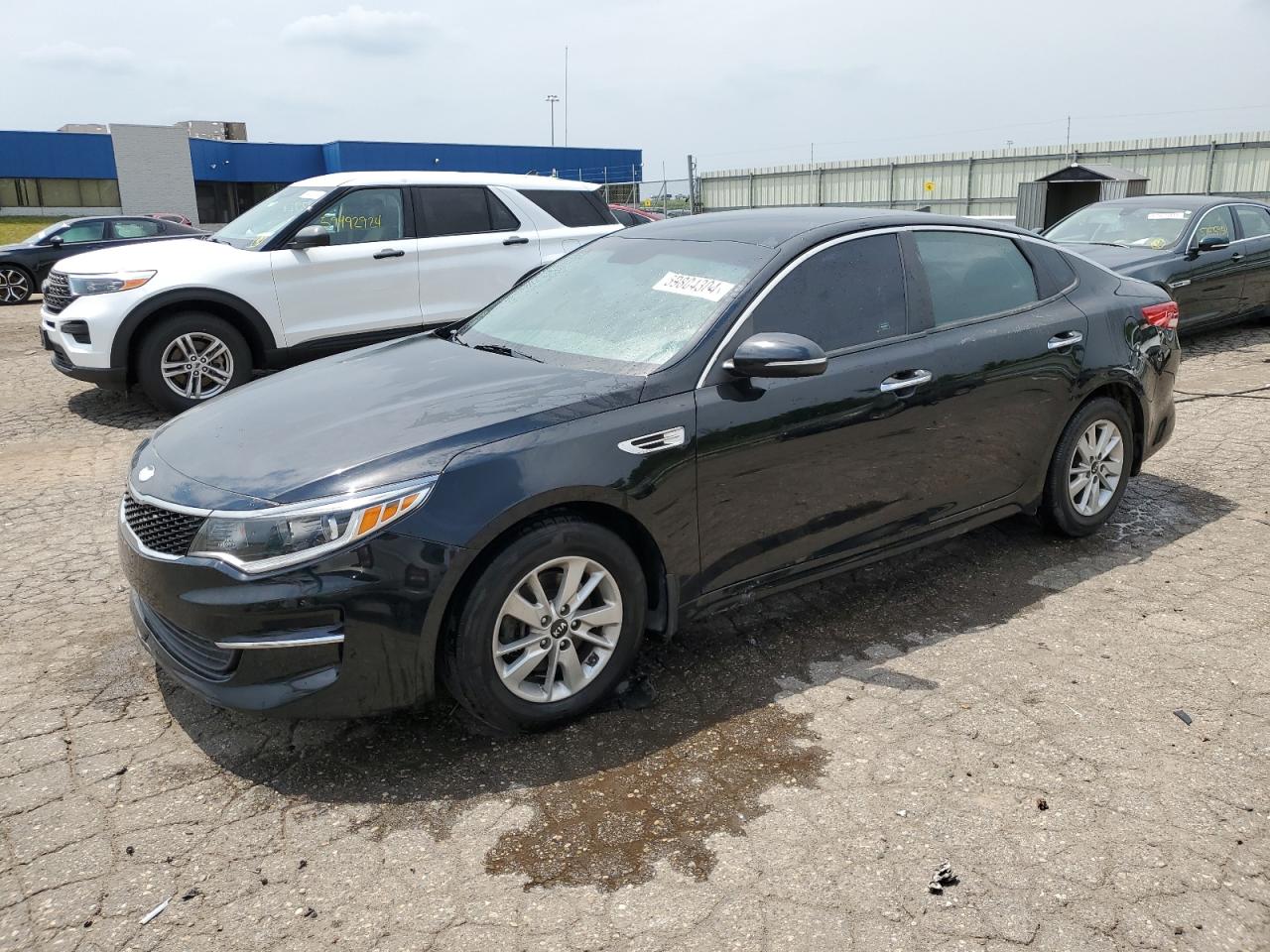 2017 Kia Optima Lx vin: 5XXGT4L31HG147750