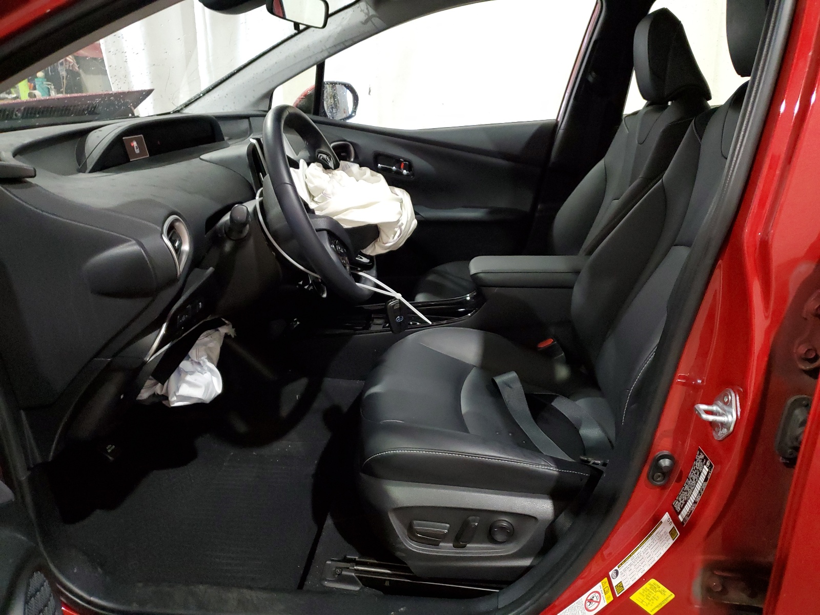 JTDKAMFP9N3213813 2022 Toyota Prius Prime Le