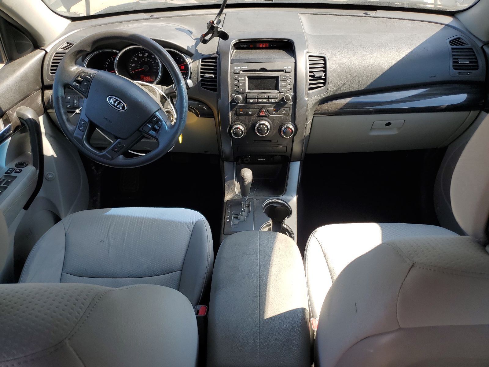 5XYKTCA6XDG367573 2013 Kia Sorento Lx