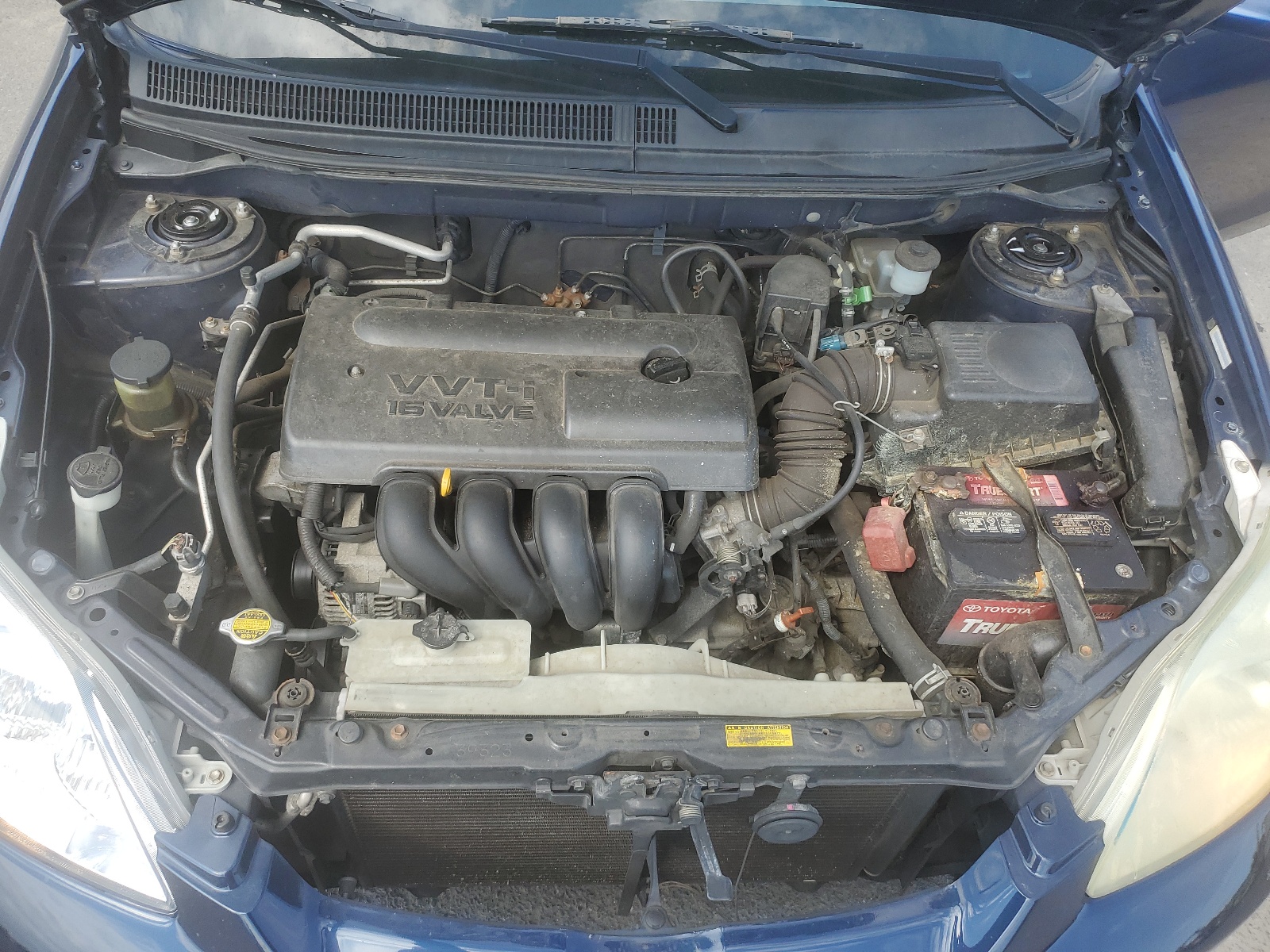 2T1KR32E83C120664 2003 Toyota Corolla Matrix Xr