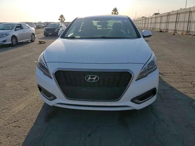 2017 Hyundai Sonata Hybrid VIN: KMHE24L15HA059266 Lot: 64094184