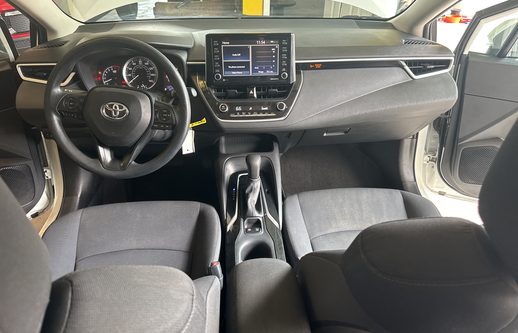 2021 Toyota Corolla Le vin: 5YFEPMAE8MP152719