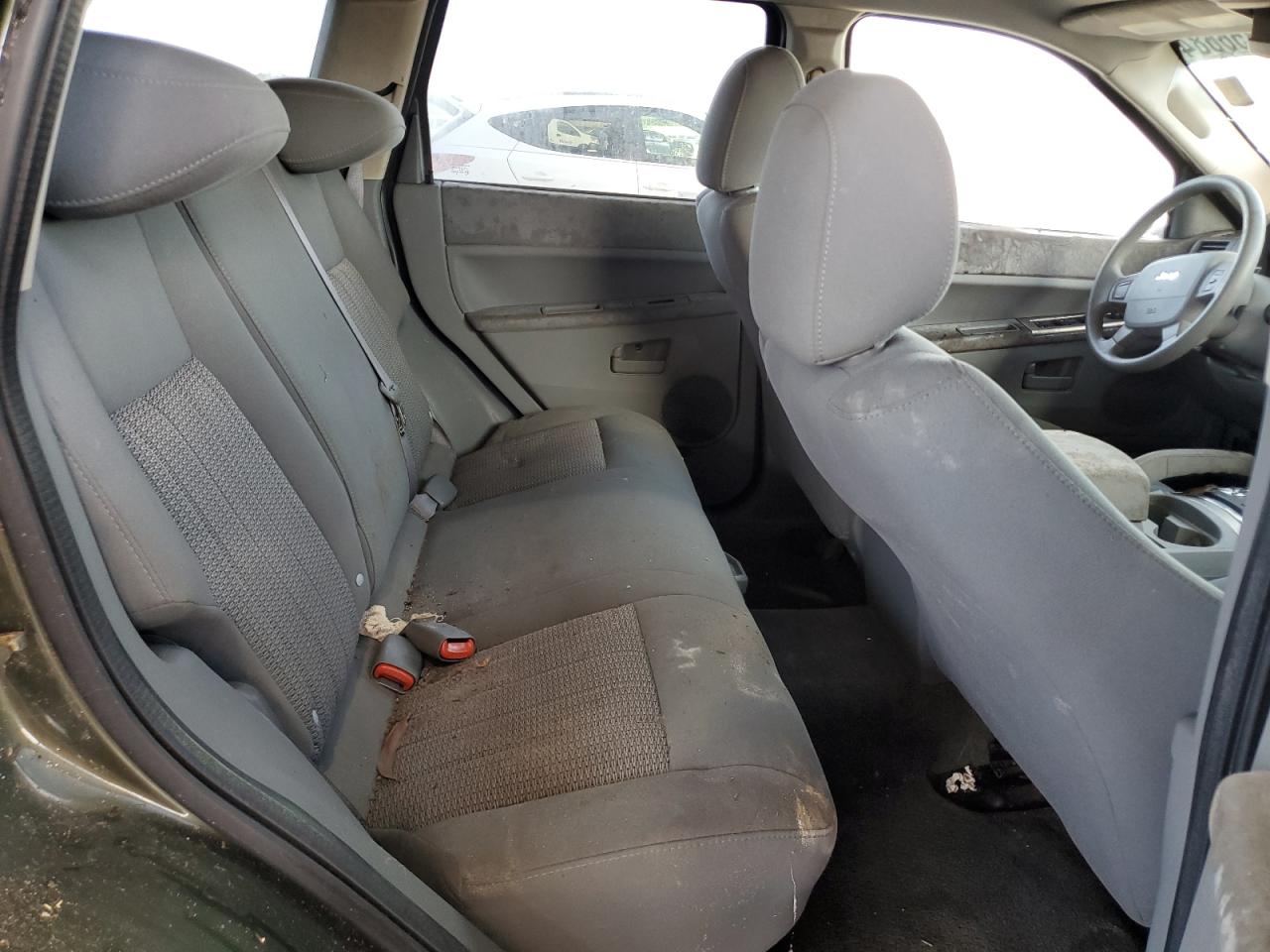 2007 Jeep Grand Cherokee Laredo VIN: 1J8GR48K57C521380 Lot: 63856684