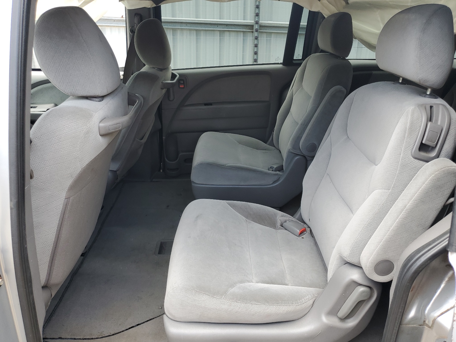 5FNRL3H28AB033126 2010 Honda Odyssey Lx