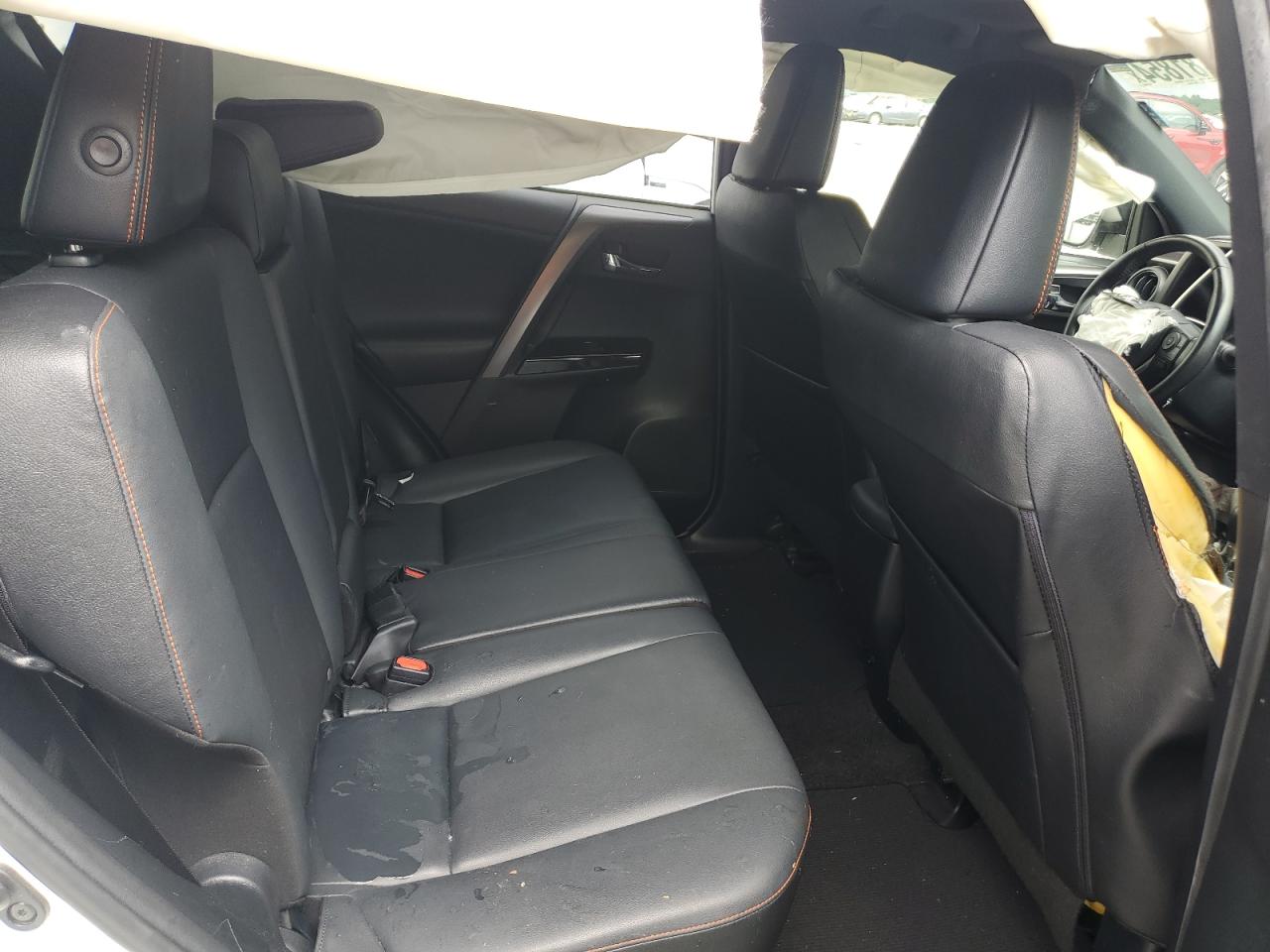 2017 Toyota Rav4 Se VIN: JTMNFREV5HJ702432 Lot: 64481854