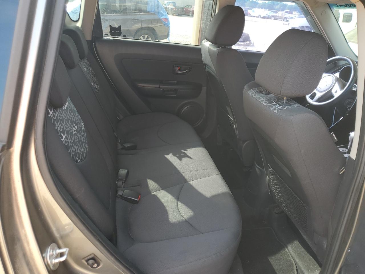 2010 Kia Soul + VIN: KNDJT2A22A7165130 Lot: 64369034