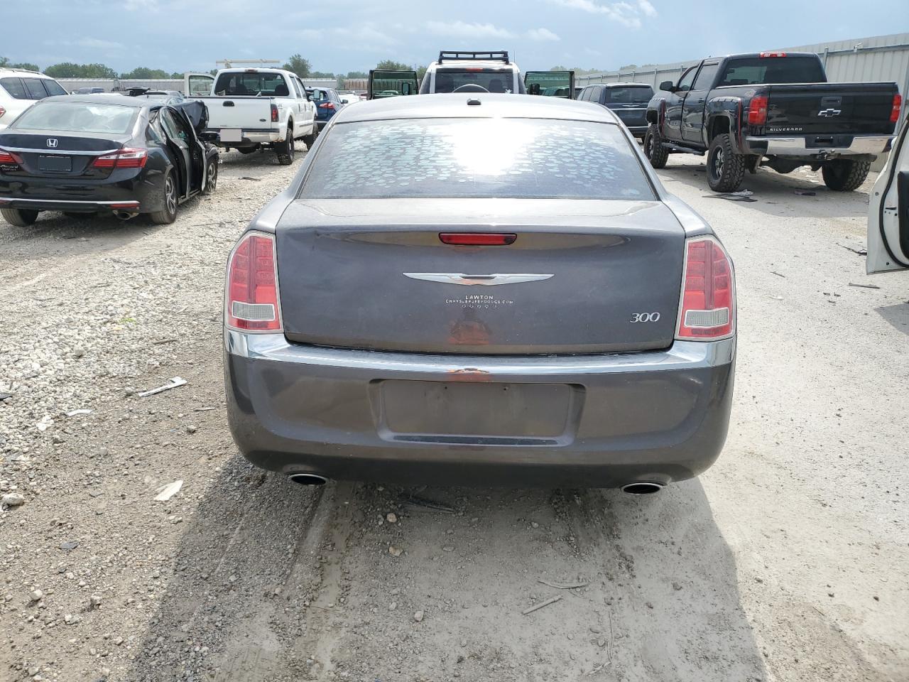 2013 Chrysler 300 VIN: 2C3CCAAG1DH572853 Lot: 61097724