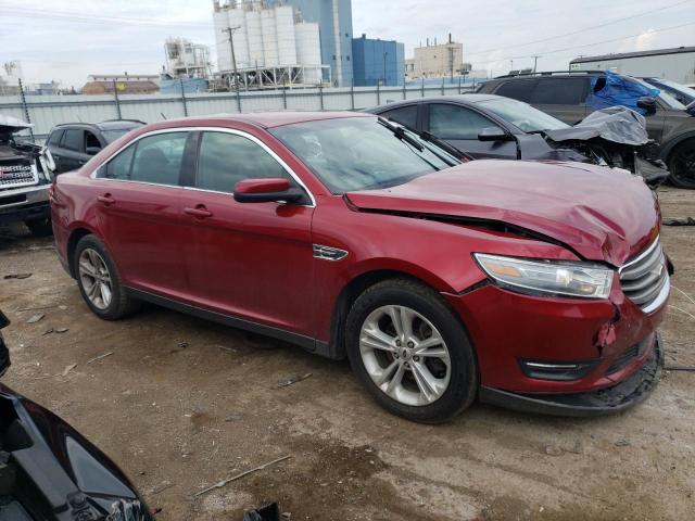  FORD TAURUS 2014 Красный