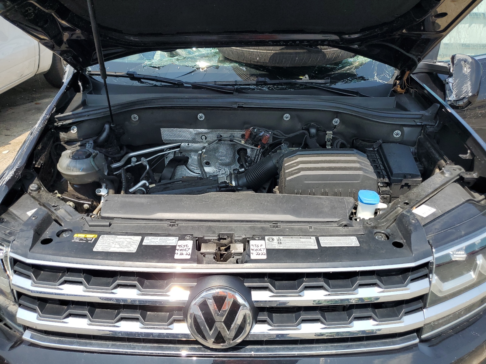 1V2UR2CA3KC605735 2019 Volkswagen Atlas Se